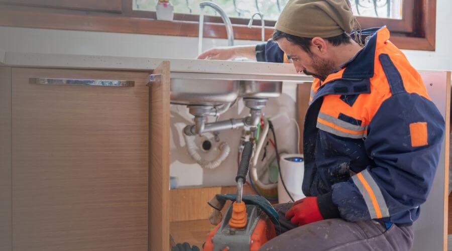 Local water heater installation in Lake Zurich, IL